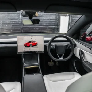 secd-gallery-0007-tesla-model-y