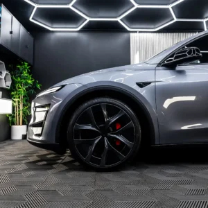 secd-gallery-0036-Artys-Tesla-Model-Y-Performance