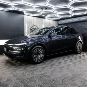 secd-gallery-0095-Manis-Tesla-Model-Y-L